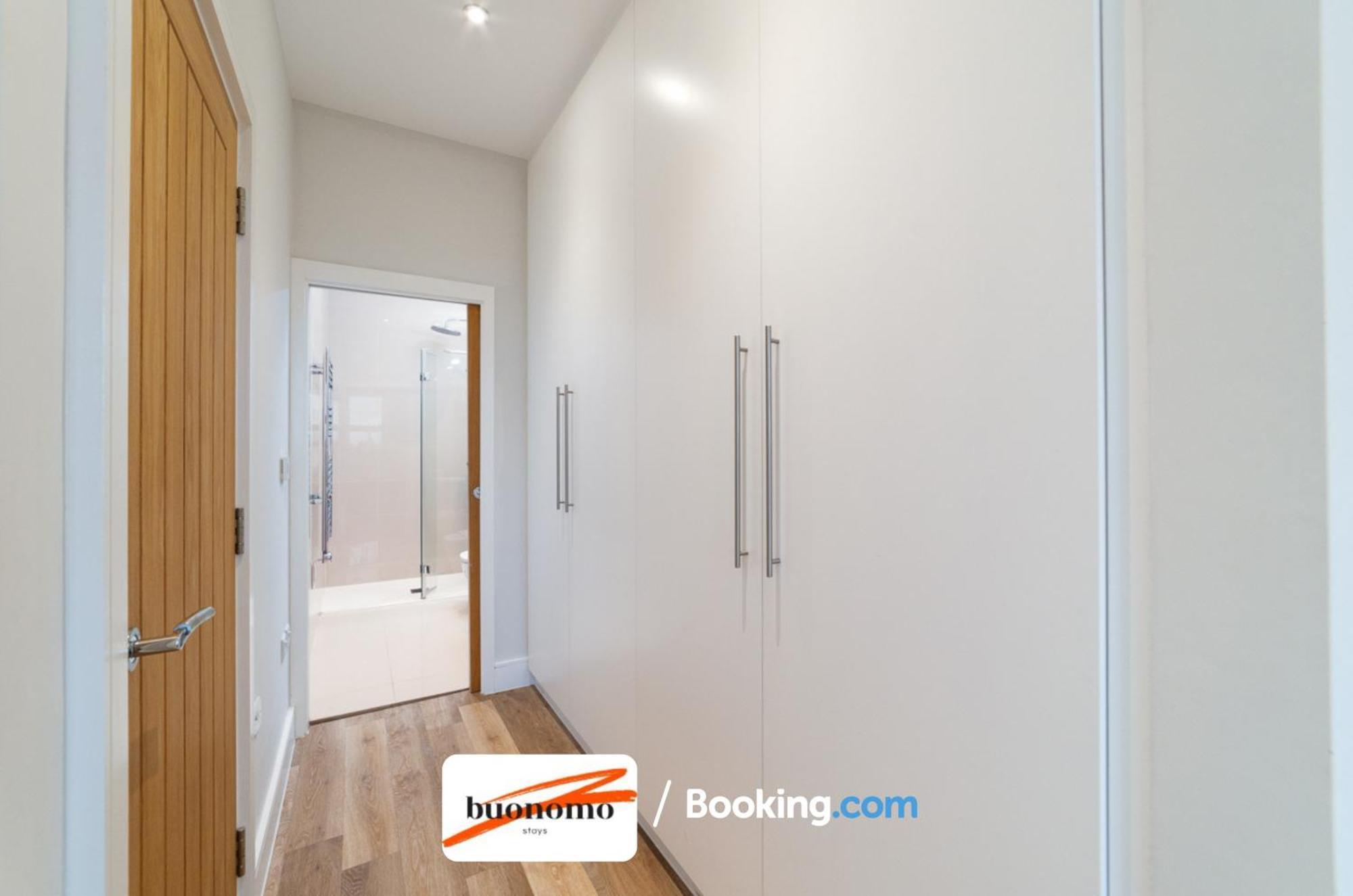Two Bedroom Apartment At Buonomo Stays Short Lets & Serviced Accommodation Close To Wimbledon Tennis Courts London Exterior photo